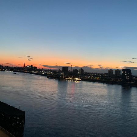 Luxury Riverside Apt With Easy Access To Central London, O2, Excel Centre And Parking Eksteriør bilde