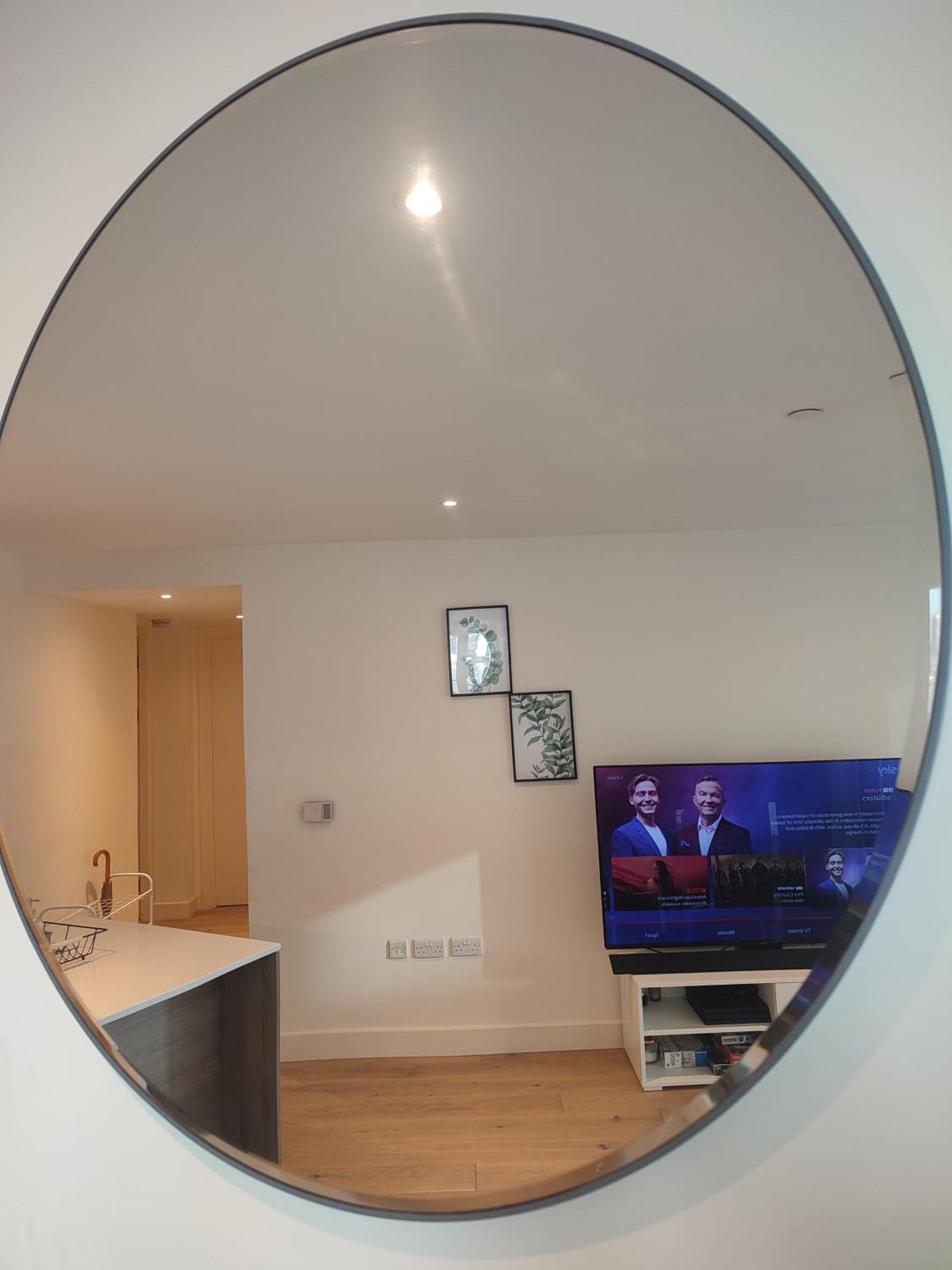 Luxury Riverside Apt With Easy Access To Central London, O2, Excel Centre And Parking Eksteriør bilde