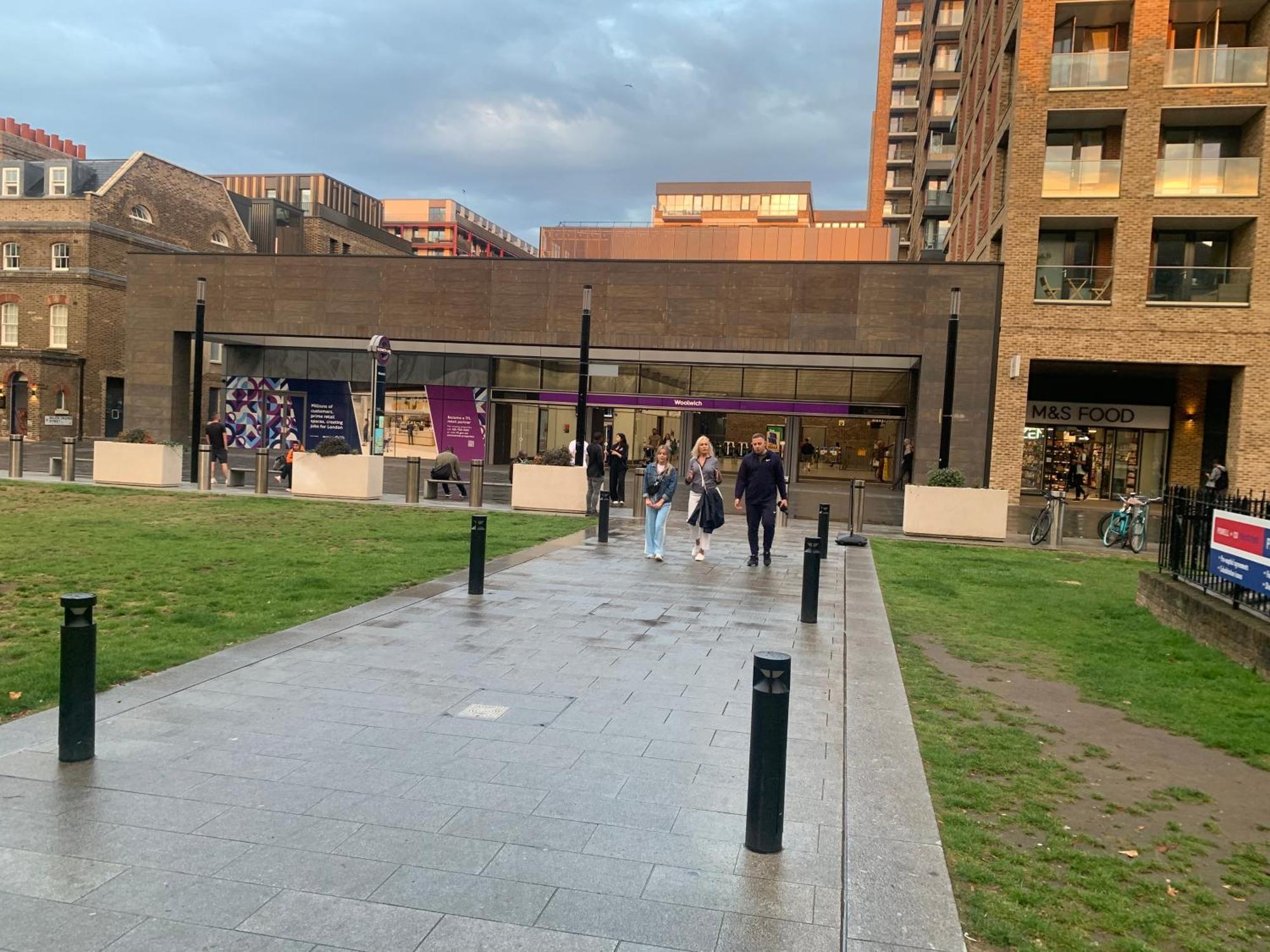 Luxury Riverside Apt With Easy Access To Central London, O2, Excel Centre And Parking Eksteriør bilde